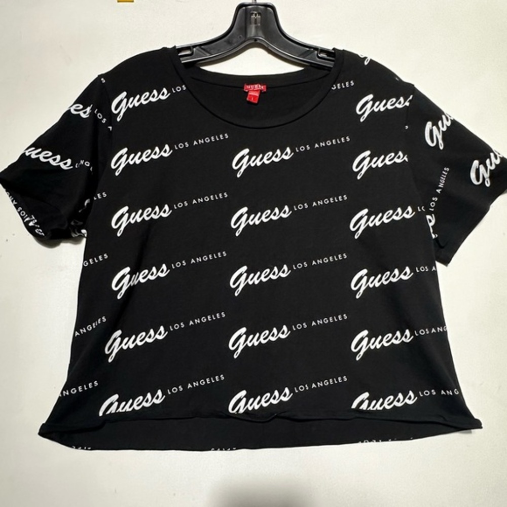 Guess Black Graphic Crop Tee